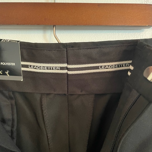 New Men’s JoS. A. Bank Leadbetter Tailored Fit Dress Shorts Size 36 
Color Black - Picture 6 of 9